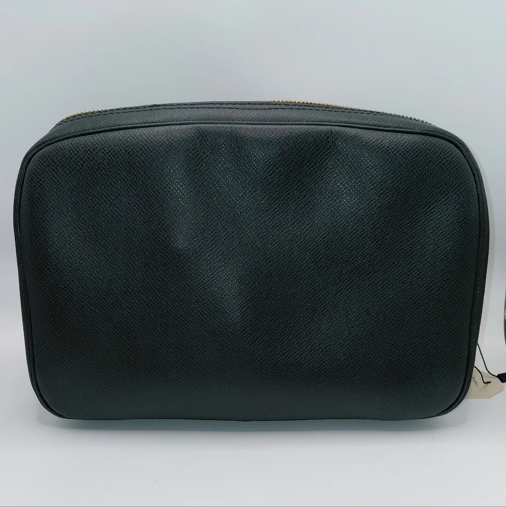 Louis Vuitton Dark Green Taiga Leather GM Trousse Toilette Pouch Bag Clutch Vtg